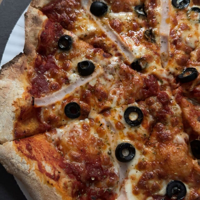 Weekendowa pizza pod kogutem (97)